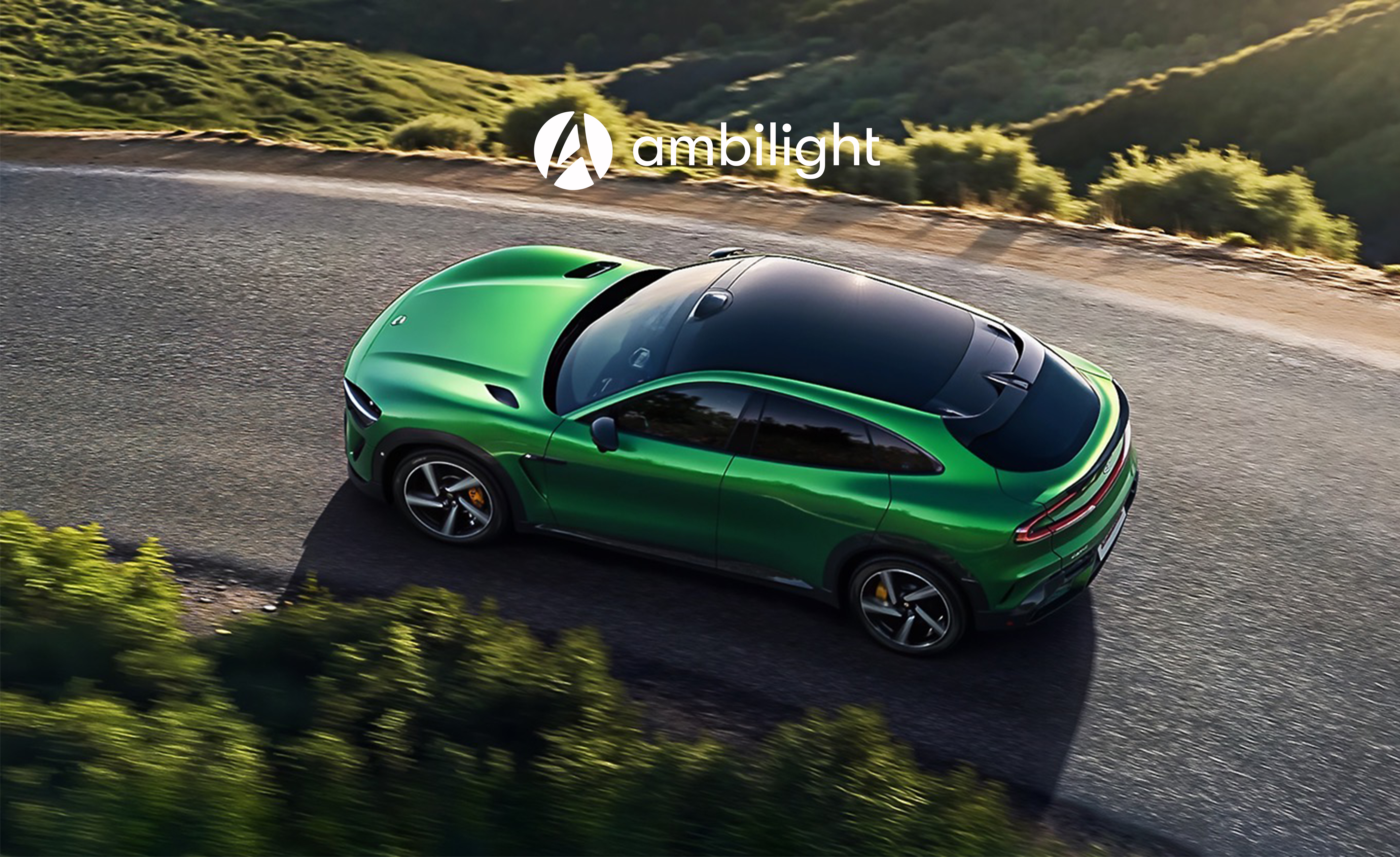 Xiaomi Launches YU7 SUV Featuring Ambilight's Electrochromic Smart Dimming Sunroof